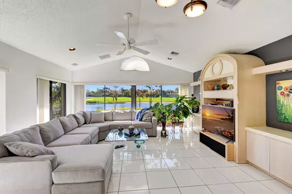 6964 Bitterbush PL, Boynton Beach, FL 33472