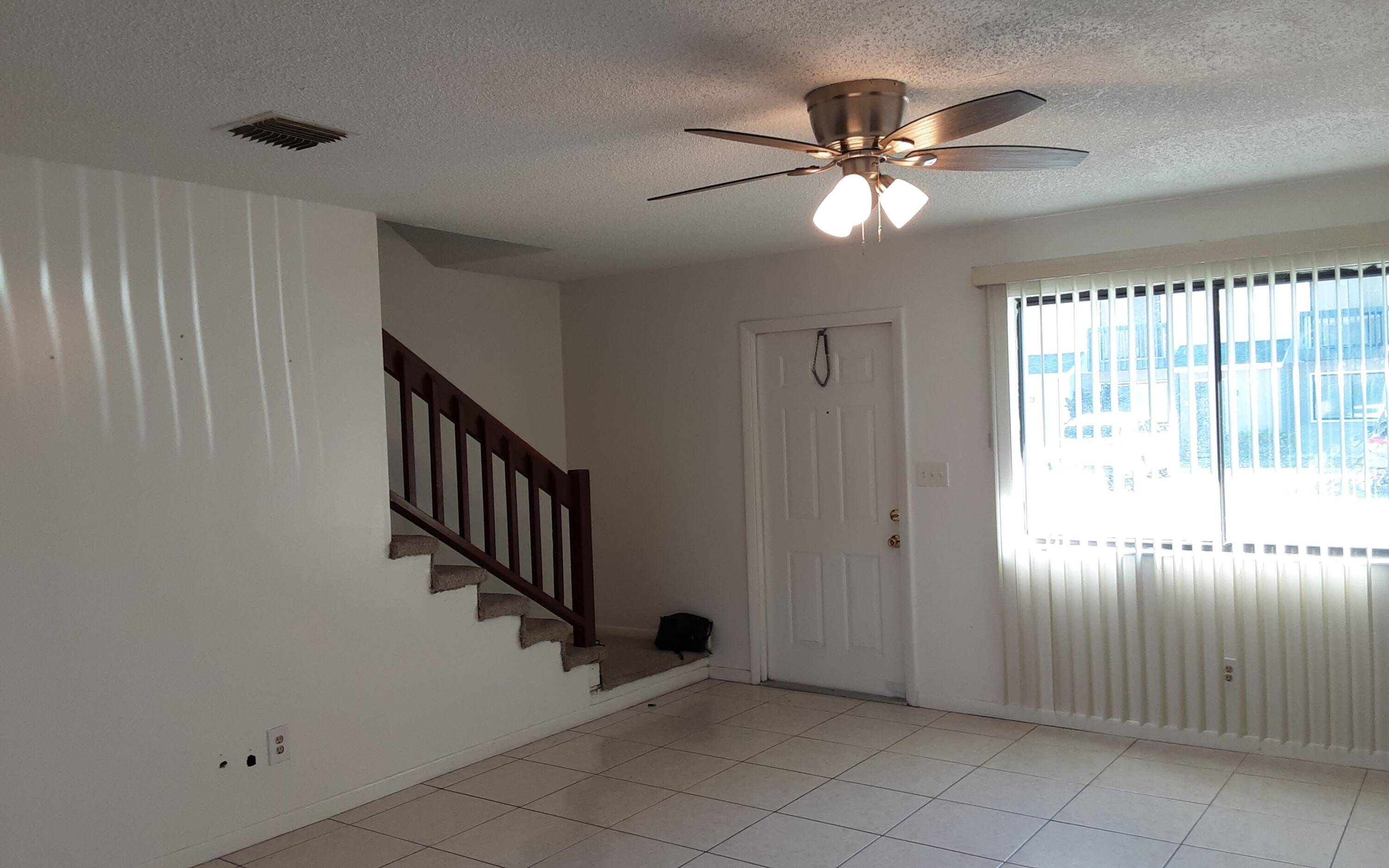 Greenacres, FL 33463,5404 Bayside DR 5404