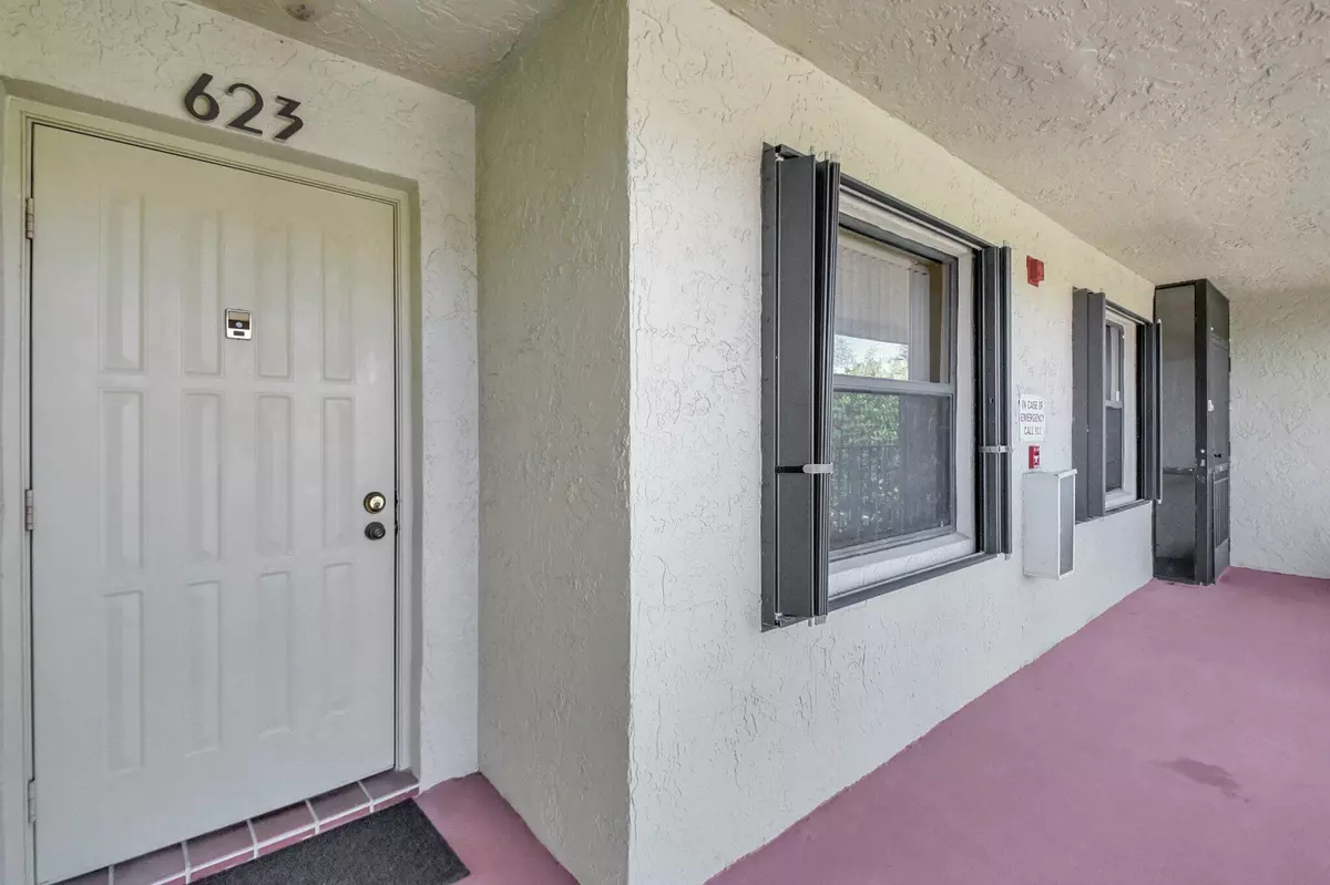 Lake Worth, FL 33467,7843 Willow Springs DR 623
