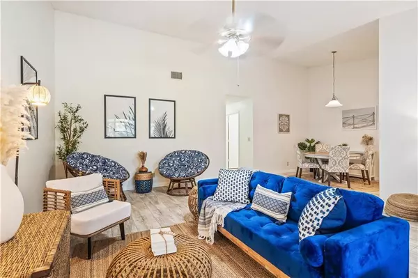 Fort Pierce, FL 34982,1705 W Royal Tern LN F