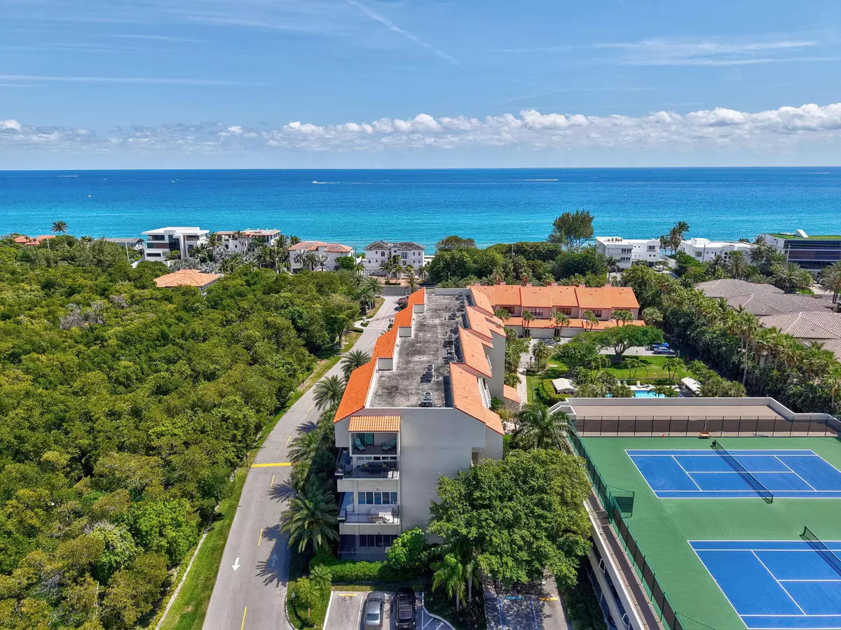 Highland Beach, FL 33487,3908 S Ocean BLVD M-124