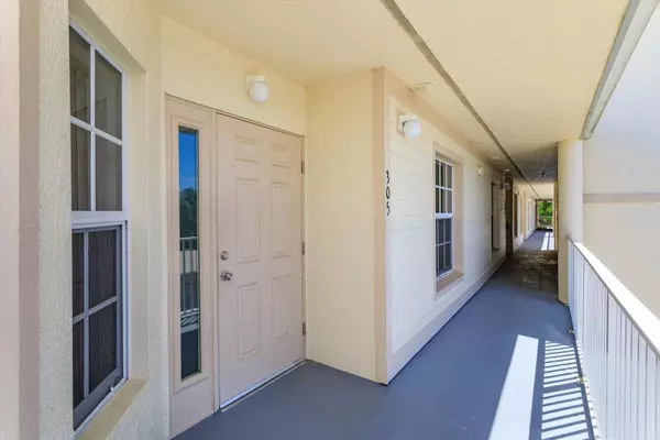 Sebastian, FL 32958,13530 Mystic DR 5