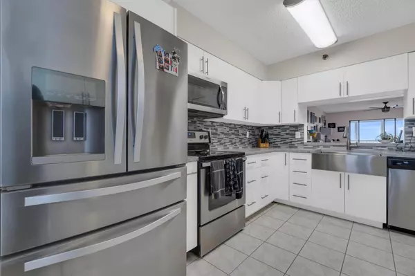 Delray Beach, FL 33446,7240 Huntington LN 802