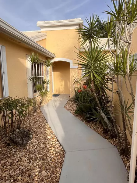 2660 Neaton CT, Wellington, FL 33414