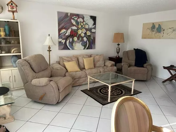 Boca Raton, FL 33434,3003 Exeter A