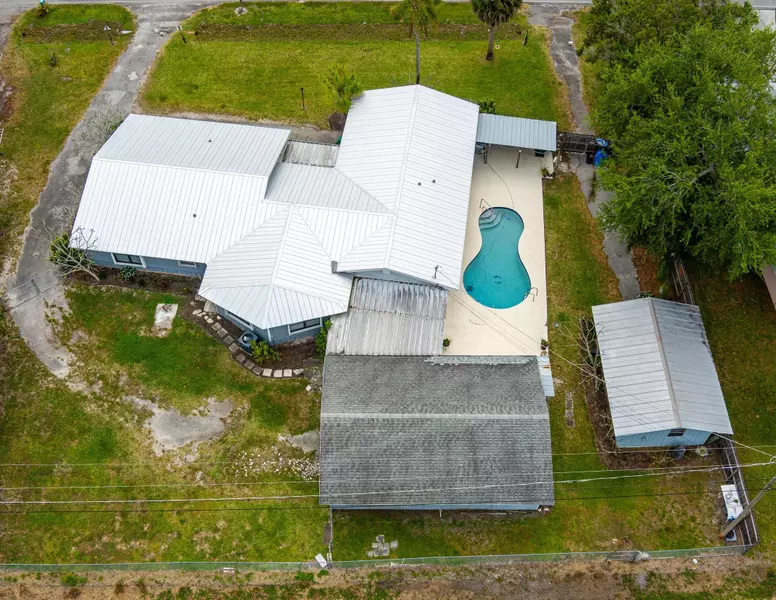 4816 Sunset BLVD, Fort Pierce, FL 34982