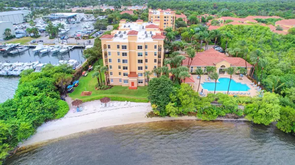 Hypoluxo, FL 33462,500 Scotia DR 305