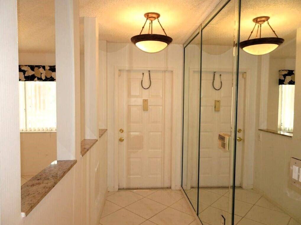 Tamarac, FL 33321,7539 Granville DR 208