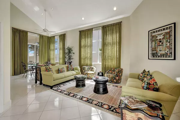 Boca Raton, FL 33496,2489 NW 66th DR