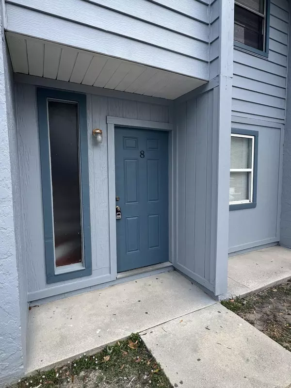 622 S 11th S ST #8, Fort Pierce, FL 34950