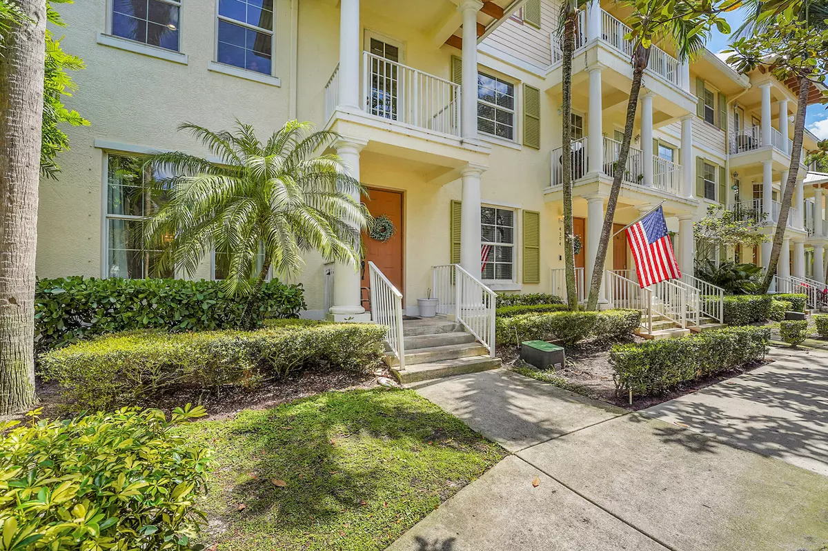 Jupiter, FL 33458,4300 Blowing Point PL