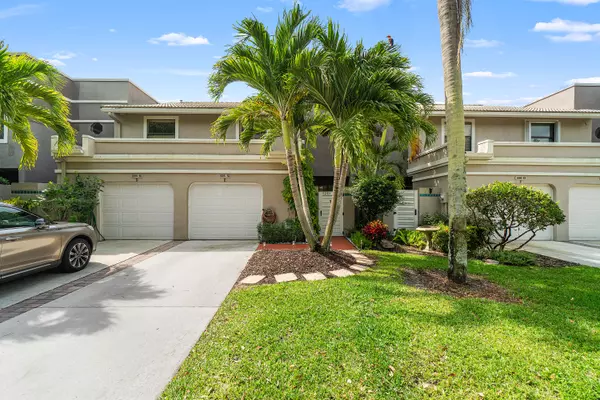 5285 E Monterey CIR, Delray Beach, FL 33484