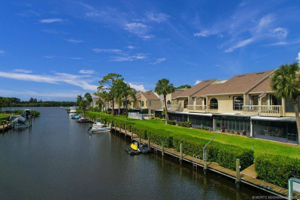Port Saint Lucie, FL 34952,1102 SE Mitchell AVE 106