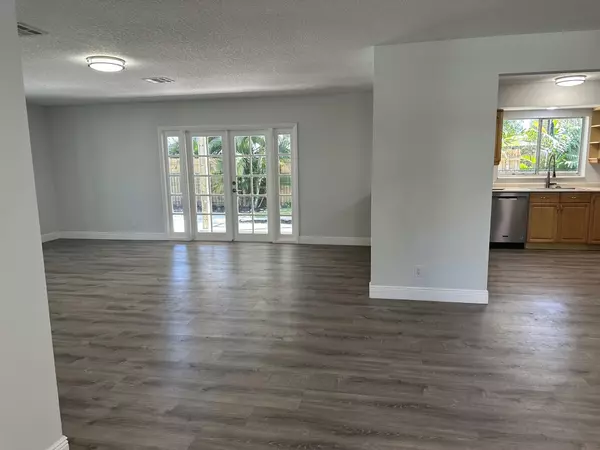 Boca Raton, FL 33431,2350 NW 30th ST