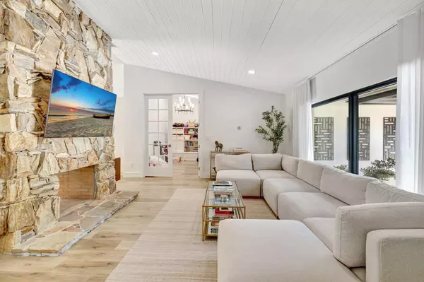 Boca Raton, FL 33433,20758 Sorolla TER