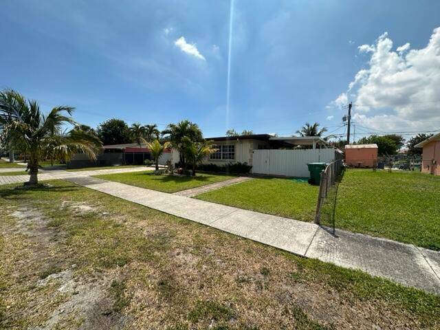 Miami Gardens, FL 33169,1380 NW 171 ST