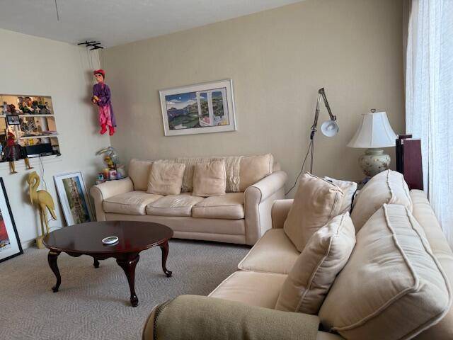 Lake Worth Beach, FL 33461,2840 Lake Osborne DR 109