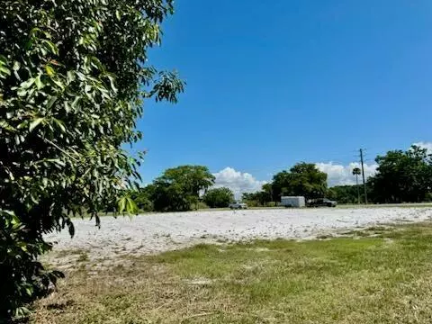 Okeechobee, FL 34974,5646 Us Hwy 441
