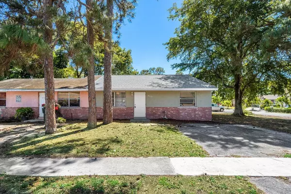 4778 Gladiator CIR,  Greenacres,  FL 33463