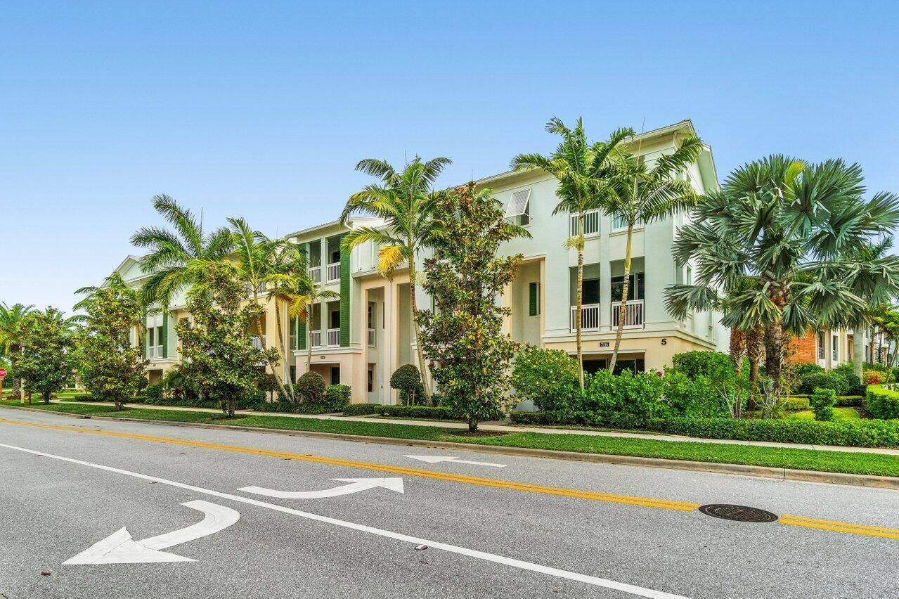 Palm Beach Gardens, FL 33418,7114 Edison PL