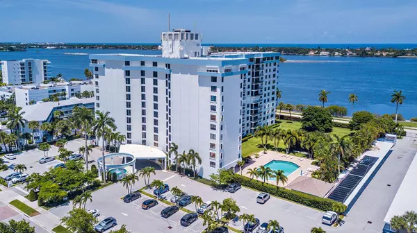 3800 Washington RD 208, West Palm Beach, FL 33405