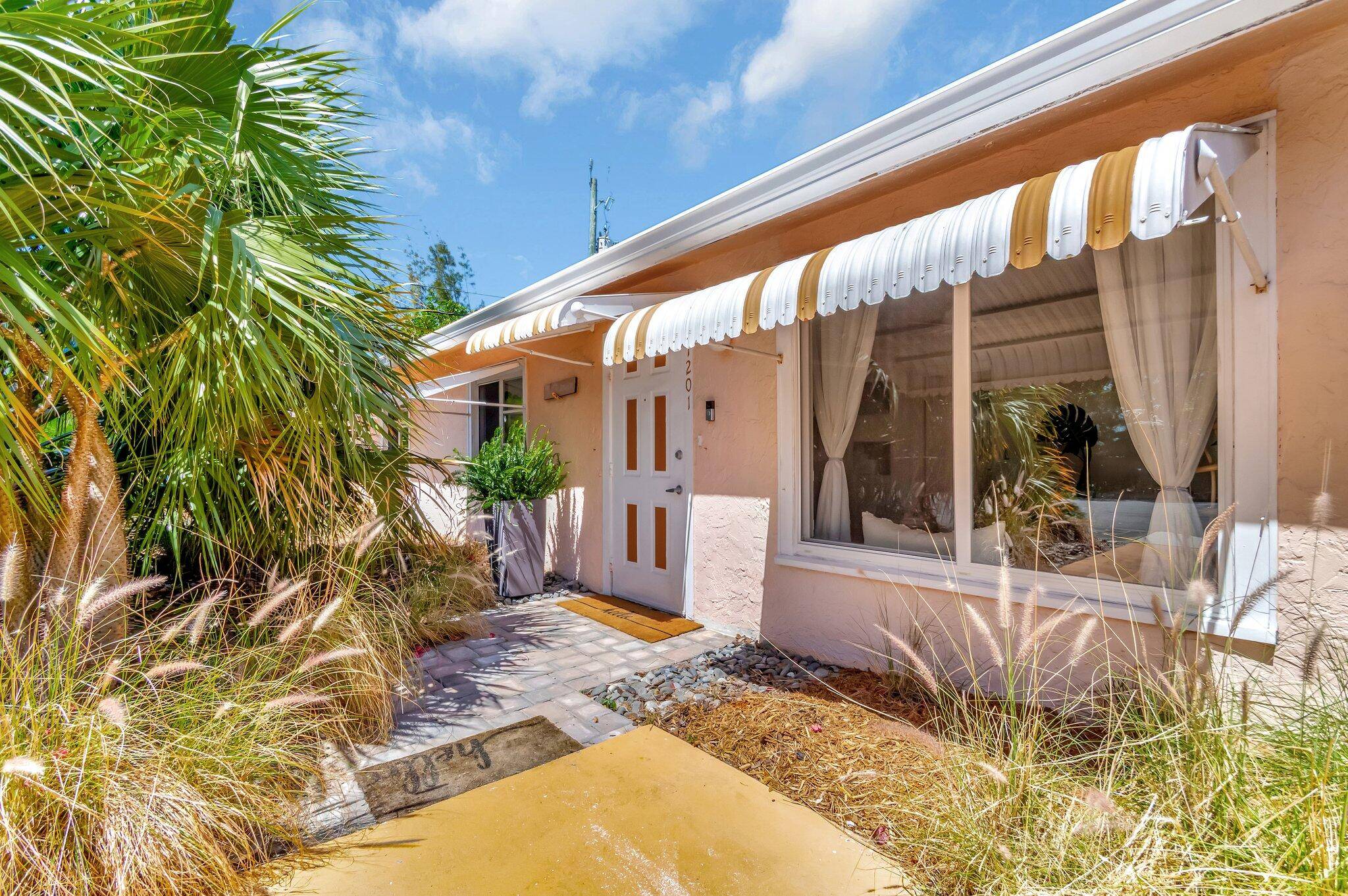 1201 N K ST, Lake Worth Beach, FL 33460