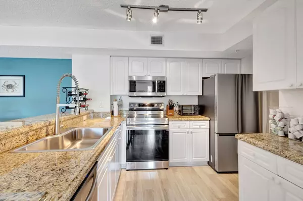 Tequesta, FL 33469,260 Village BLVD 5205
