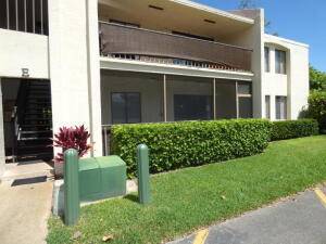 150 Pineview RD E3, Jupiter, FL 33469