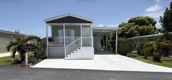 Fort Pierce, FL 34982,187 Cardinal AVE