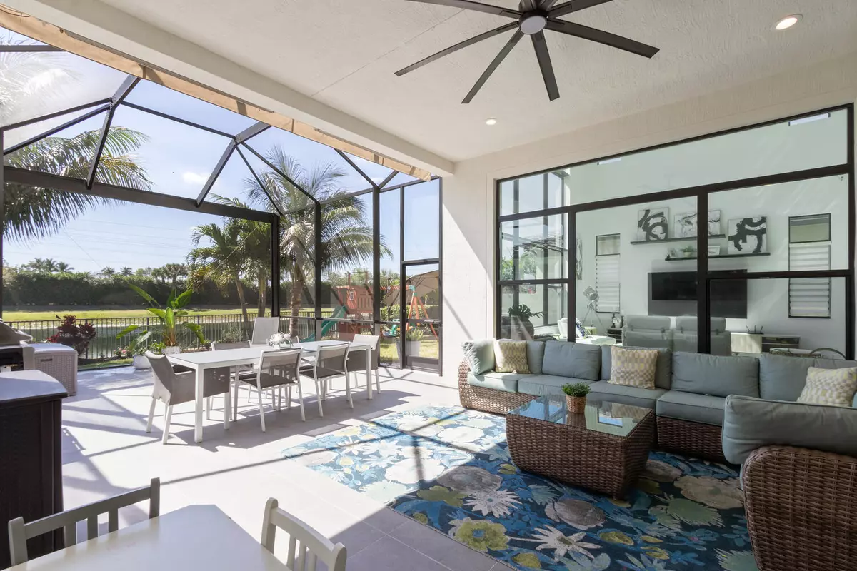 Boynton Beach, FL 33472,8451 Grand Prix LN