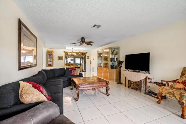 Boynton Beach, FL 33436,4350 Pear Tree CIR A