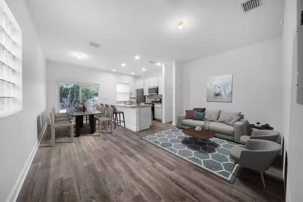 607 N F ST, Lake Worth Beach, FL 33460