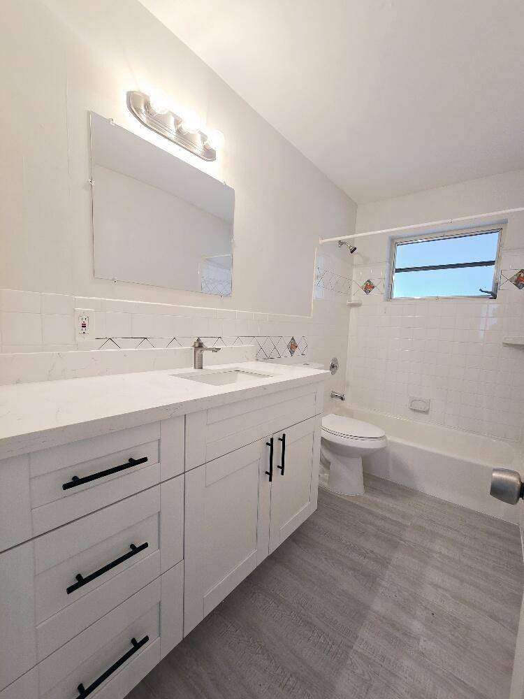 Boynton Beach, FL 33435,416 SW 7th CT