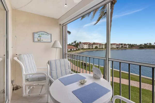 Jensen Beach, FL 34957,4468 NE Ocean BLVD G2
