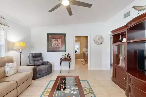 Okeechobee, FL 34974,1553 Chobee ST