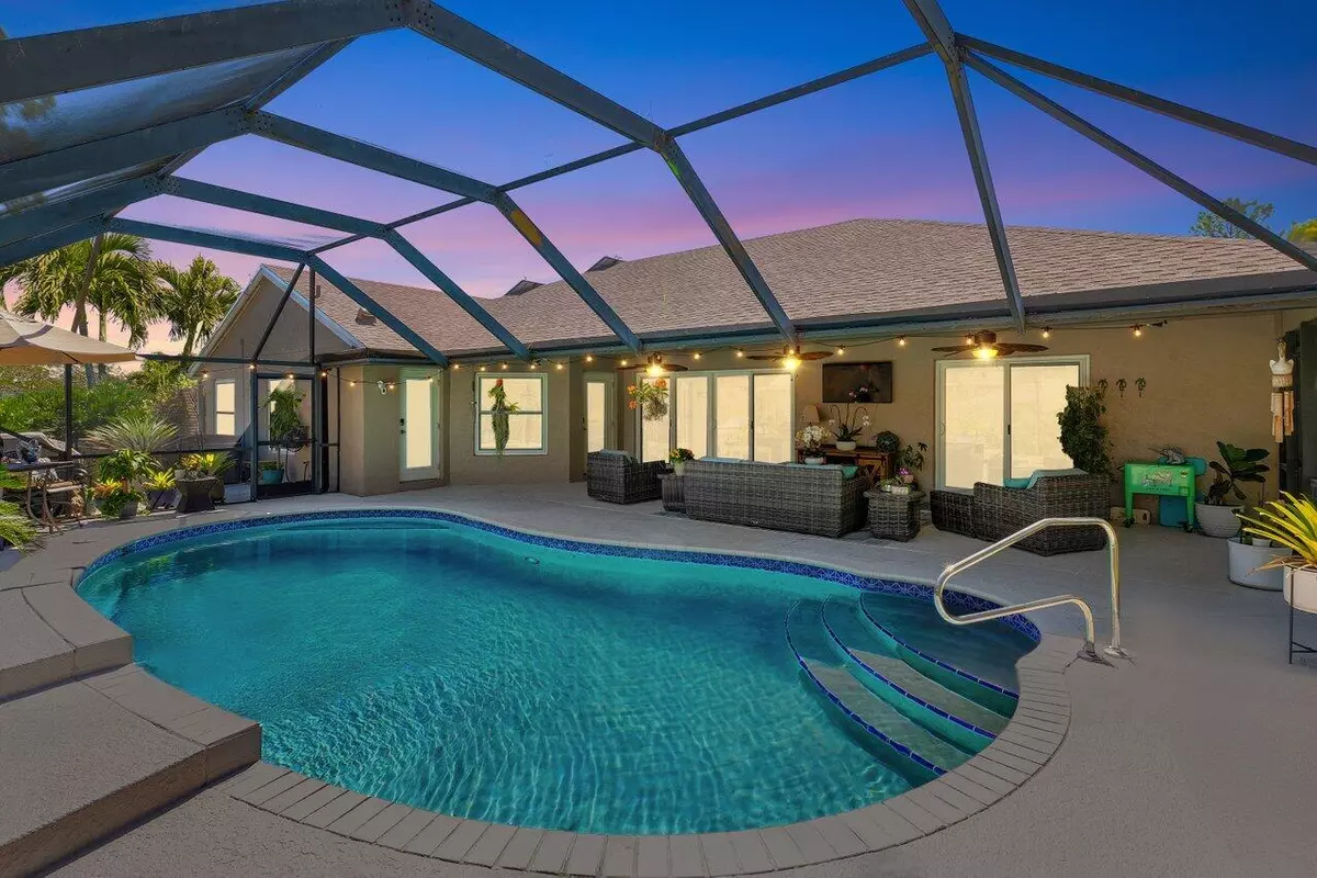 West Palm Beach, FL 33412,13719 N 82nd LN