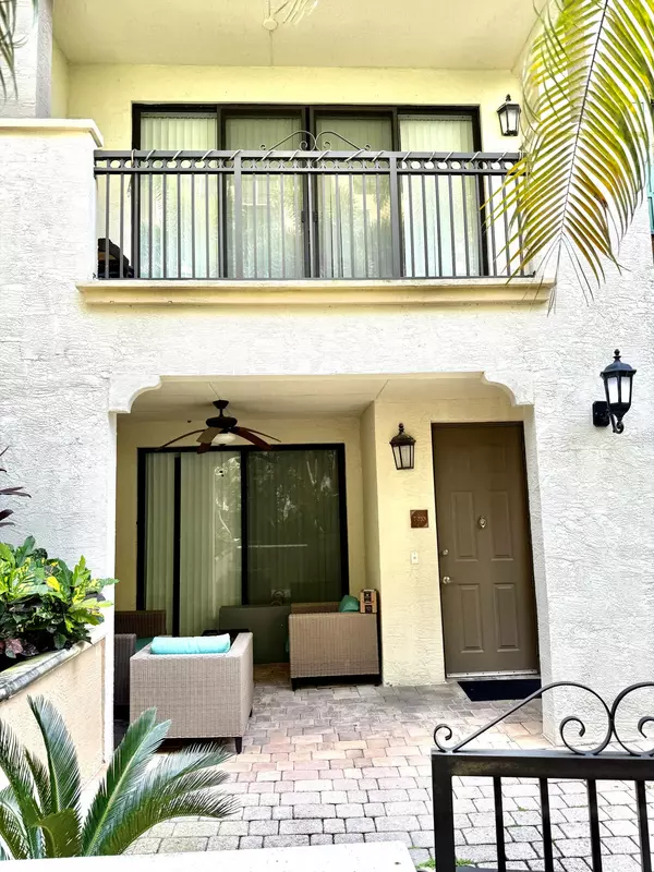 Sunrise, FL 33323,3055 NW 126th AVE 220