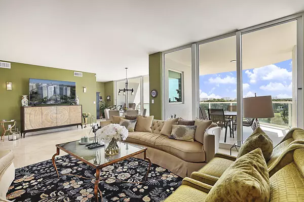 Boca Raton, FL 33432,500 SE Mizner BLVD A608