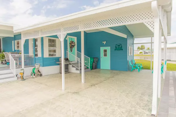 Okeechobee, FL 34974,1628 SW 35 CIR