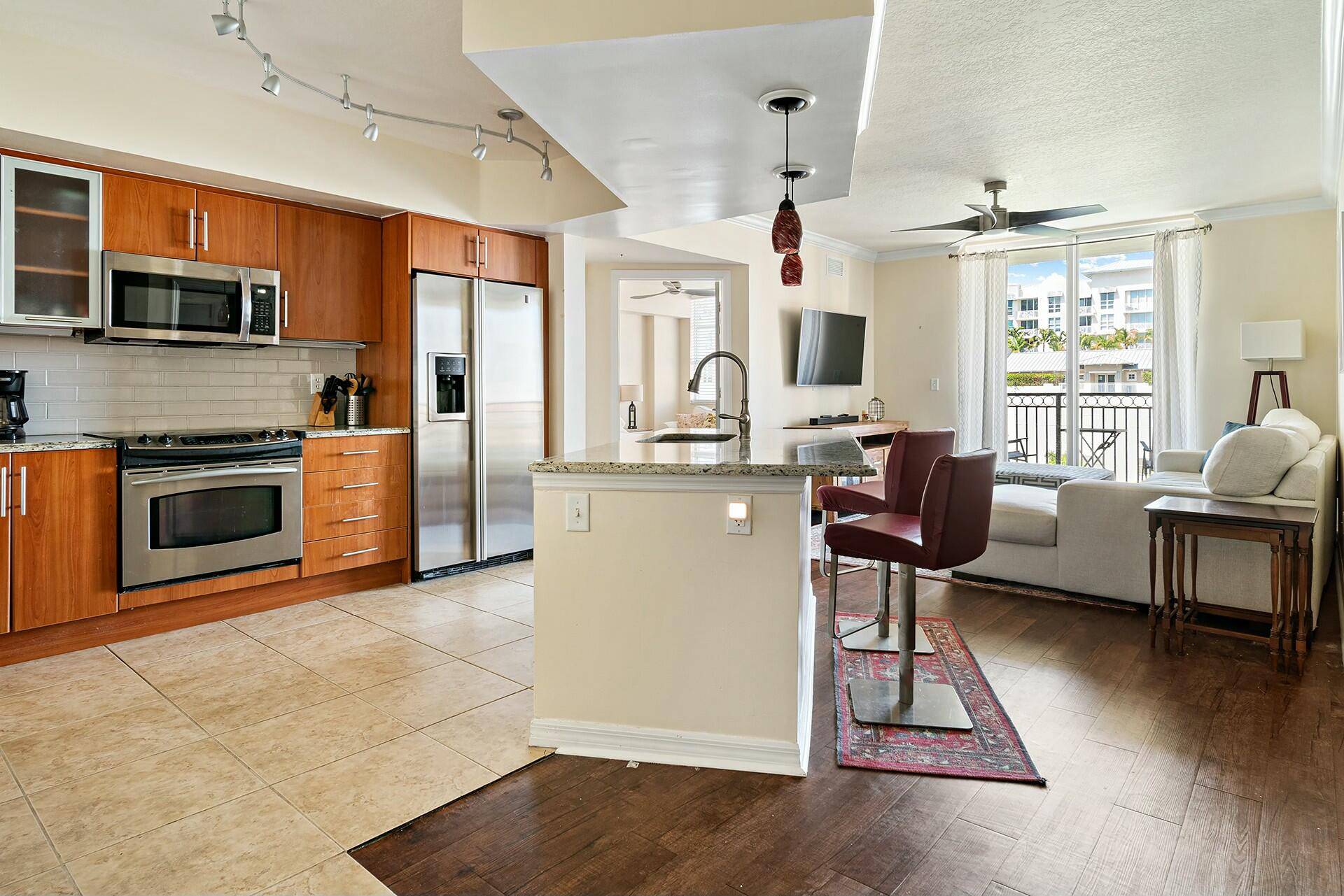 600 S Dixie HWY 723, West Palm Beach, FL 33401