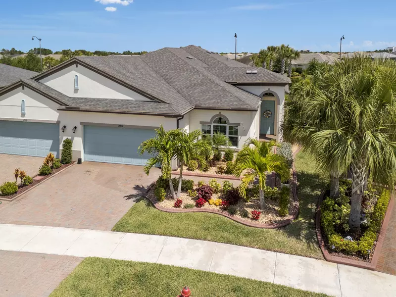 12820 SW Lake Fern CIR, Port Saint Lucie, FL 34952