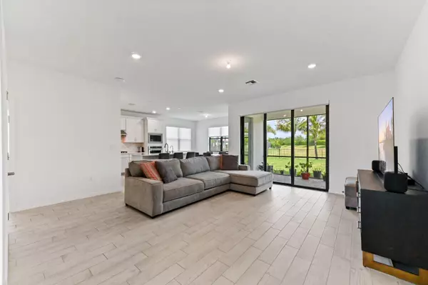 Oakland Park, FL 33309,2367 Rollingwood CT