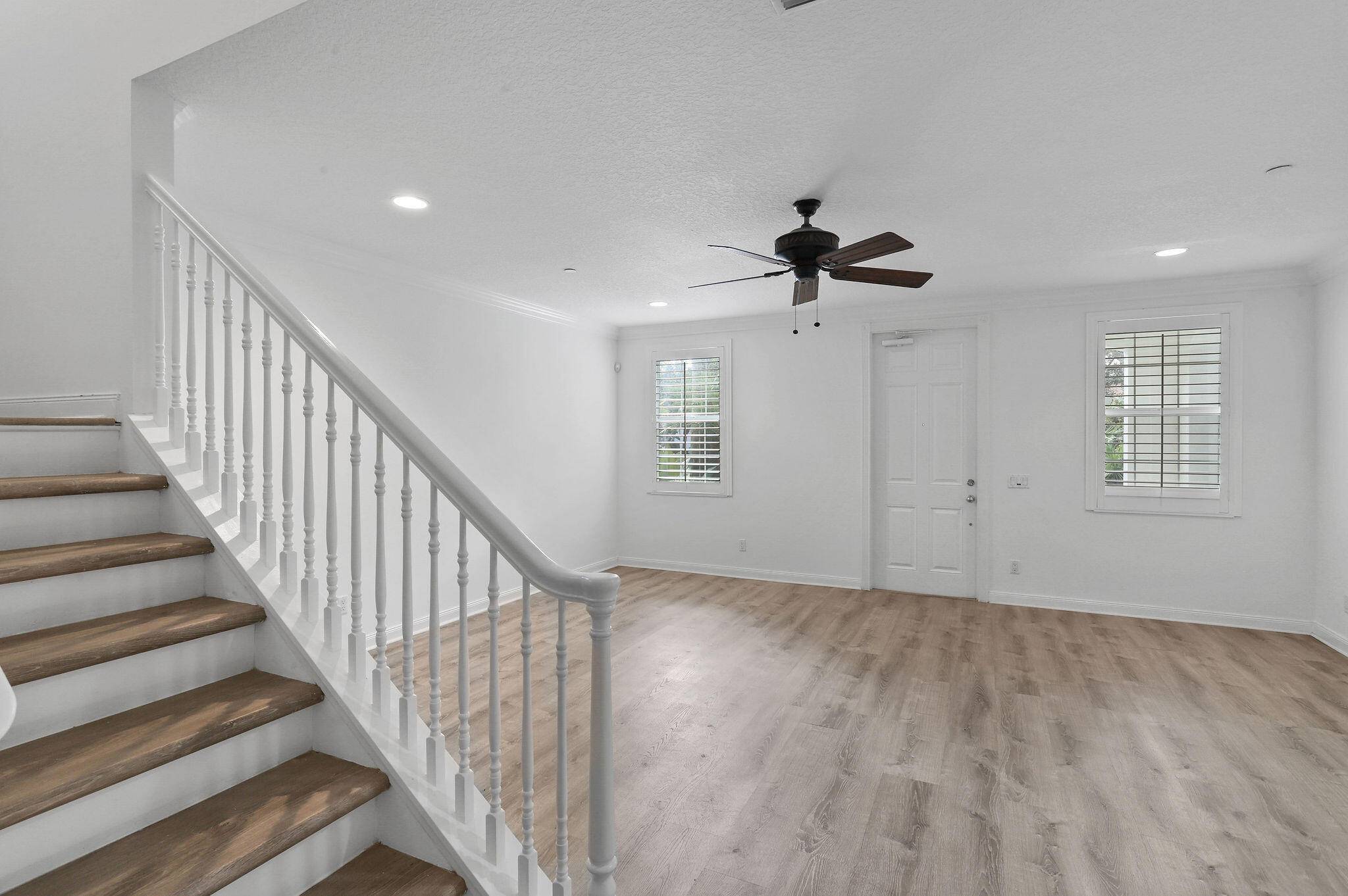 Jupiter, FL 33458,3247 E Community DR