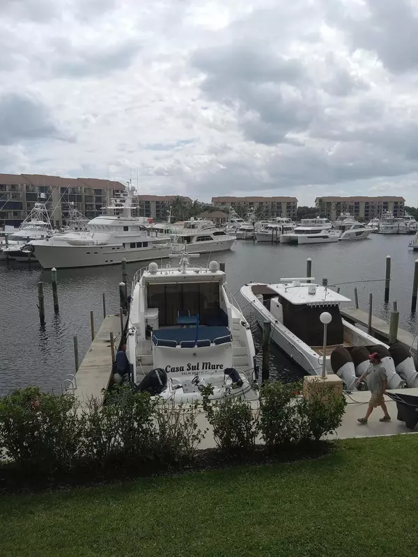 2601 Marina Isle WAY 205, Jupiter, FL 33477