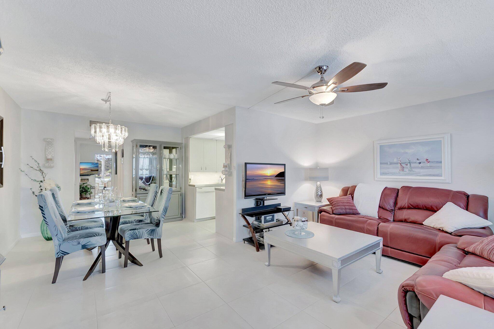 Deerfield Beach, FL 33442,2051 Cambridge C