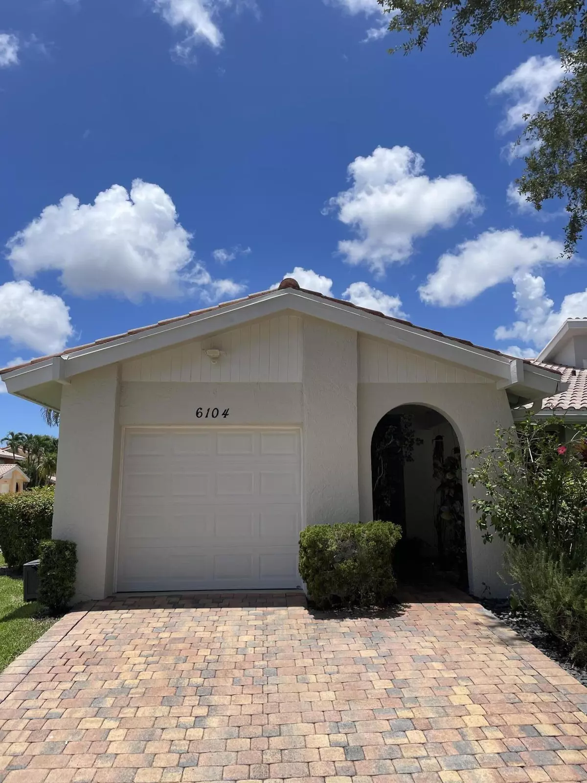 Boca Raton, FL 33433,6104 Belleza LN