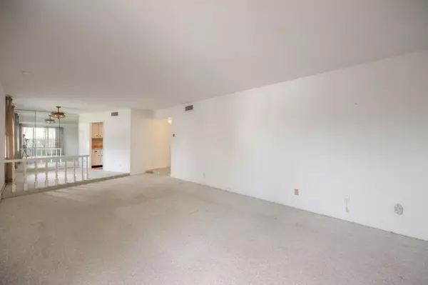 Palm Beach Gardens, FL 33418,11811 Avenue Of The Pga 5-1f