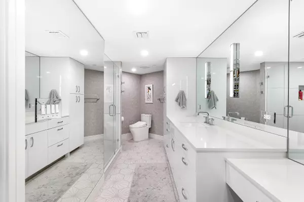 Boca Raton, FL 33432,100 SE 5th AVE 302