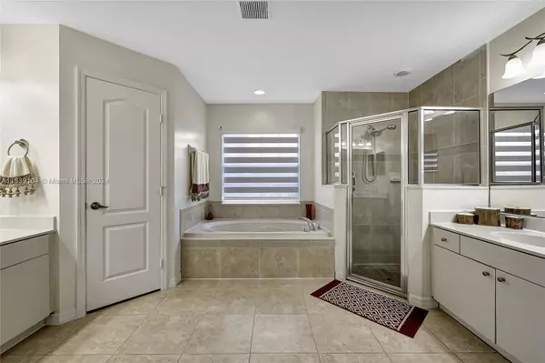 Port Saint Lucie, FL 34953,1952 SW Cameo BLVD