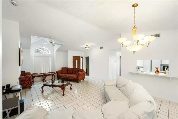 Port Saint Lucie, FL 34952,1861 SE Dranson CIR
